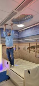 Snoezelkamer in onderhoud met verlichting en accessoires